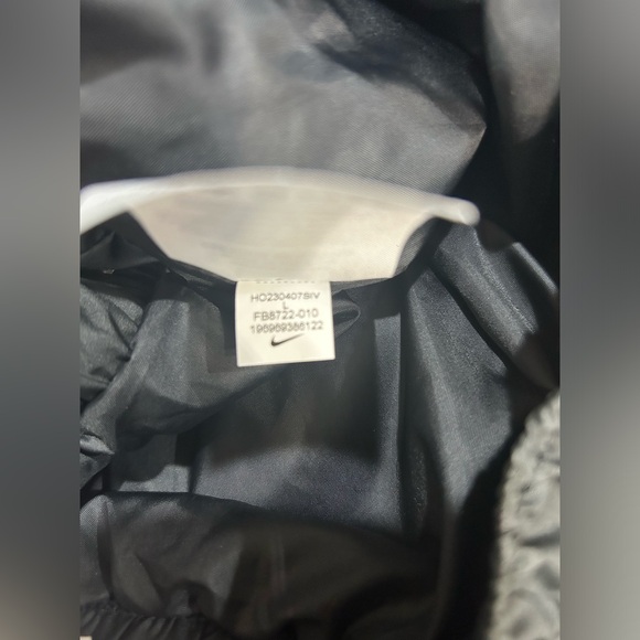 Nike NWT SZ XS/M/L black OR green Water Repel pants w/synthetic fill, insulated - Picture 8 of 8